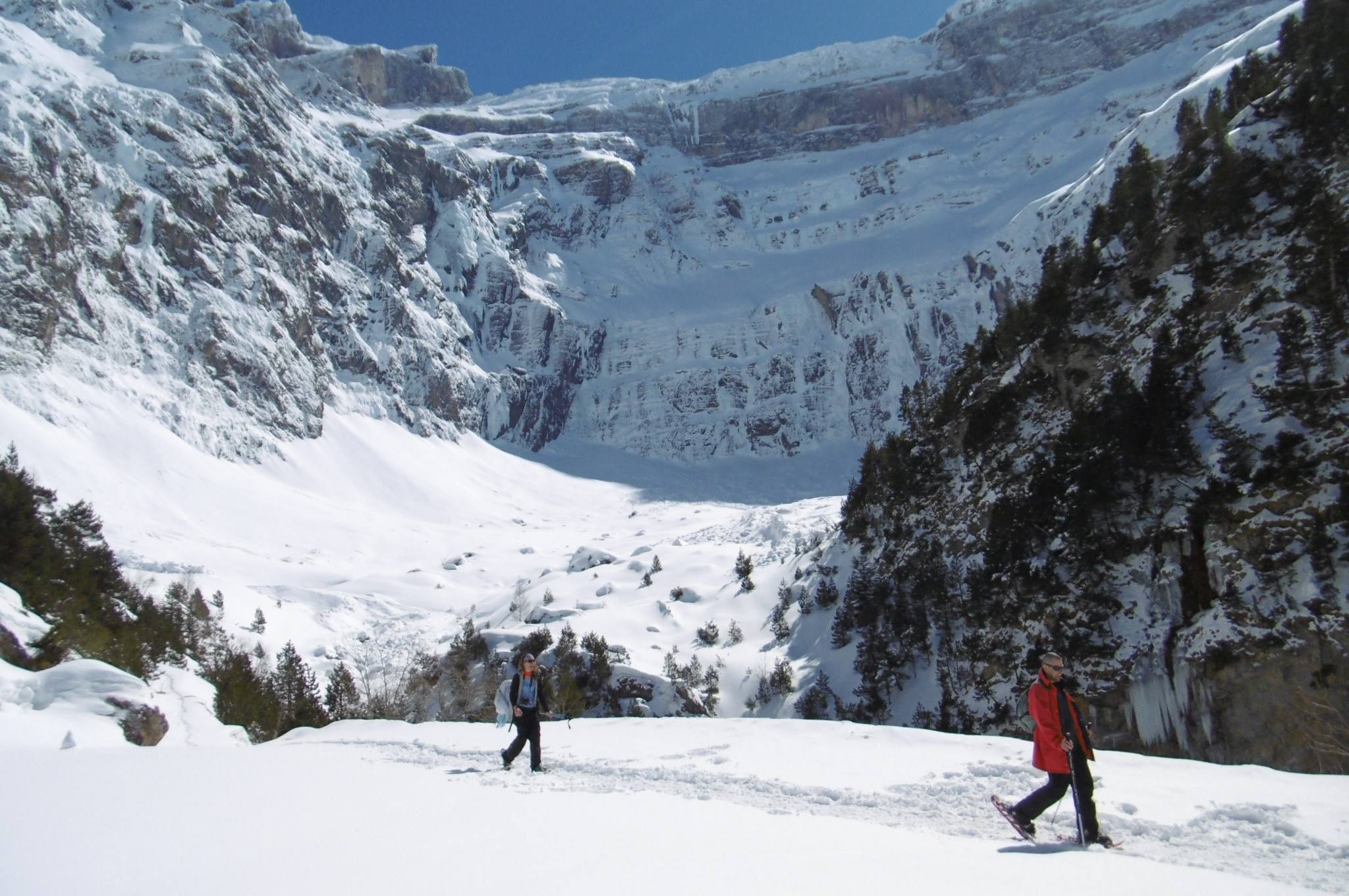 Image Nouvel An à Gavarnie : rando raquette et soirée de réveillon